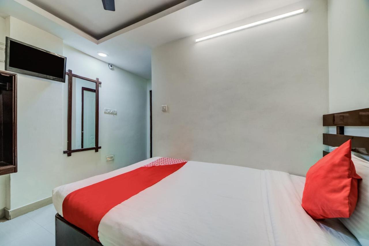 Oyo 33504 Hotel Ananda Inn Haydarabad Dış mekan fotoğraf