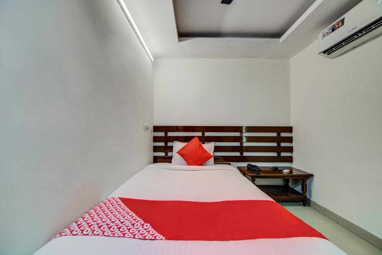 Oyo 33504 Hotel Ananda Inn Haydarabad Dış mekan fotoğraf