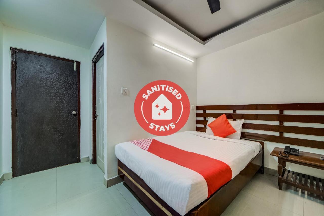 Oyo 33504 Hotel Ananda Inn Haydarabad Dış mekan fotoğraf