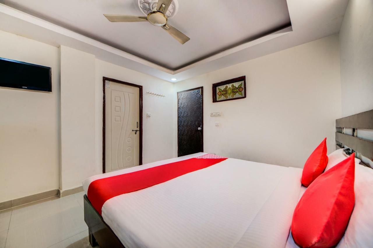 Oyo 33504 Hotel Ananda Inn Haydarabad Dış mekan fotoğraf