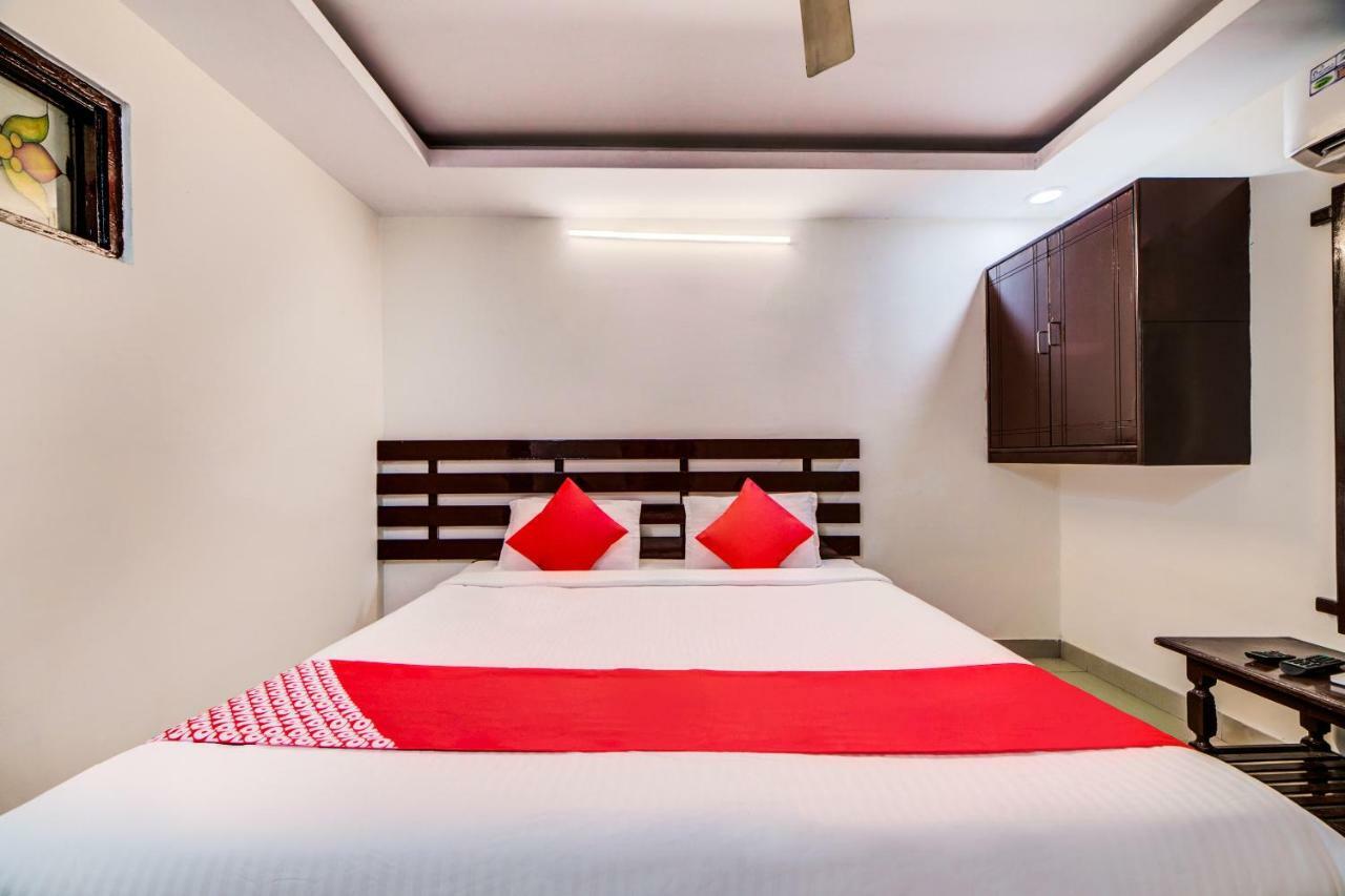 Oyo 33504 Hotel Ananda Inn Haydarabad Dış mekan fotoğraf